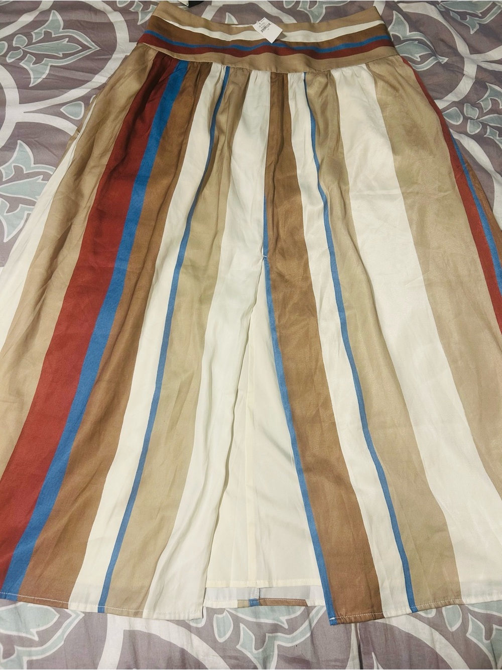 Women’s Banana Republic Striped A-Line Skirt in Cream, Tan, Brown, Blue & Red